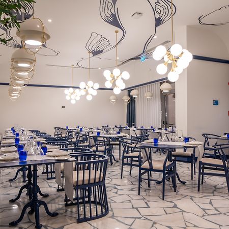 Liberty Fabay Hotel Fethiye Exterior foto Restaurant