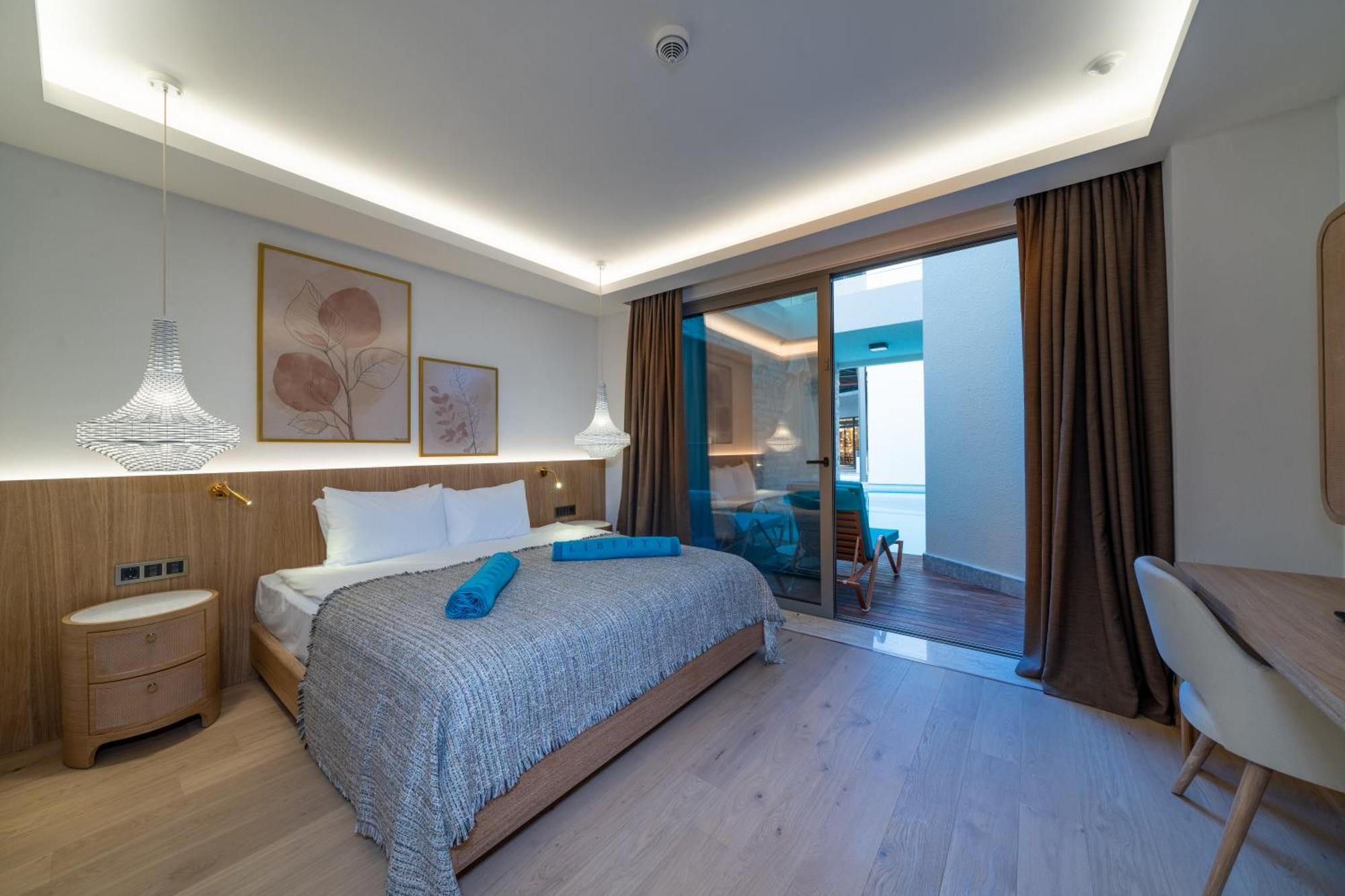 Liberty Fabay Hotel Fethiye Exterior foto A room at the hotel